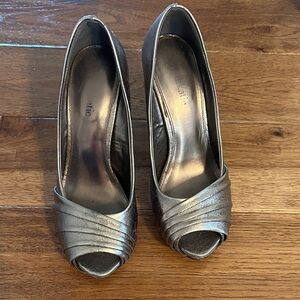 Elegant Silver Peep-Toe Heels